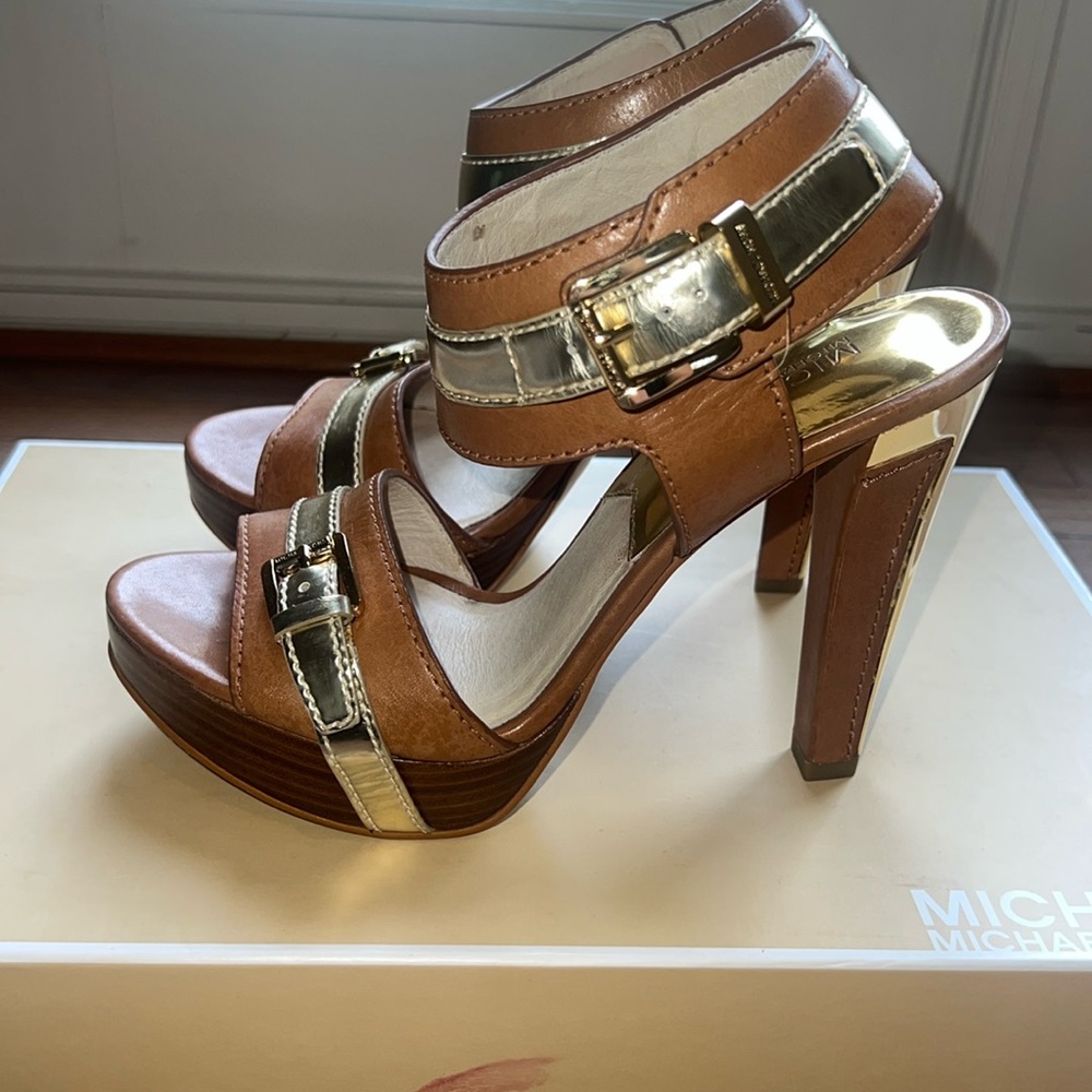 Michael Kors Sandals - Picture 4 of 15